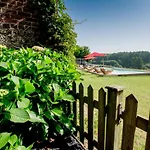 Guest house La Haute Forge - Meubles *